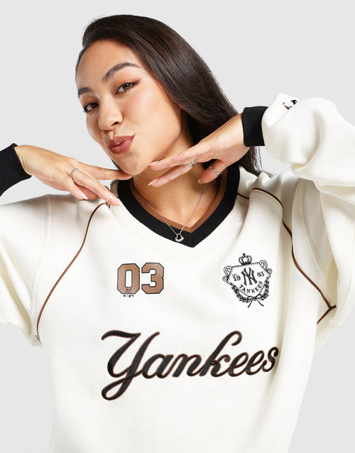 เสื้อแขนยาวผู้หญิง Pipe Panel