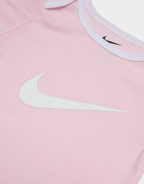 ชุดเซ็ตเด็กวัยหัดเดิน Swoosh Box Set (3 ชิ้น)