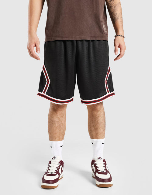 กางเกงขาสั้นผู้ชาย Diamond