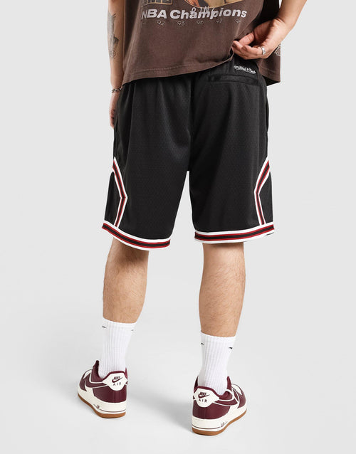 กางเกงขาสั้นผู้ชาย Diamond