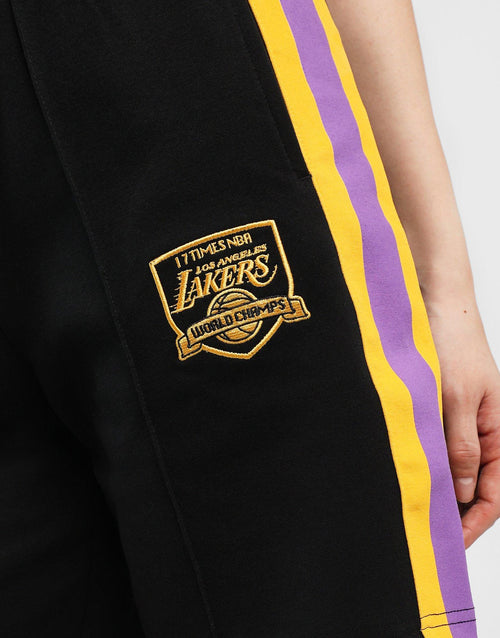 กางเกงขาสั้นผู้หญิง Sport LA Lakers