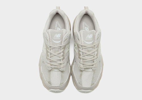 รองเท้าผู้หญิง 530