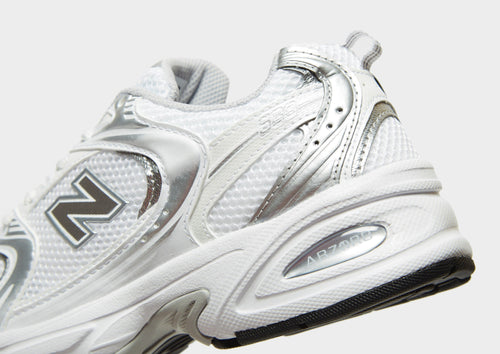 รองเท้าผู้ชาย 530
