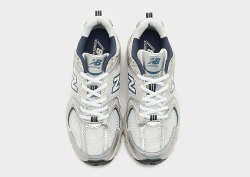 รองเท้าผู้ชาย 530