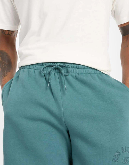 กางเกงขาสั้นผู้ชาย Sport Essentials Graphic 7"