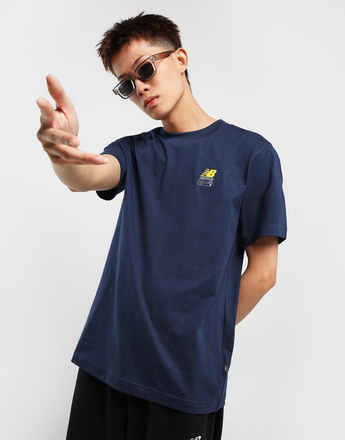 เสื้อยืดผู้ชาย Bookshelf