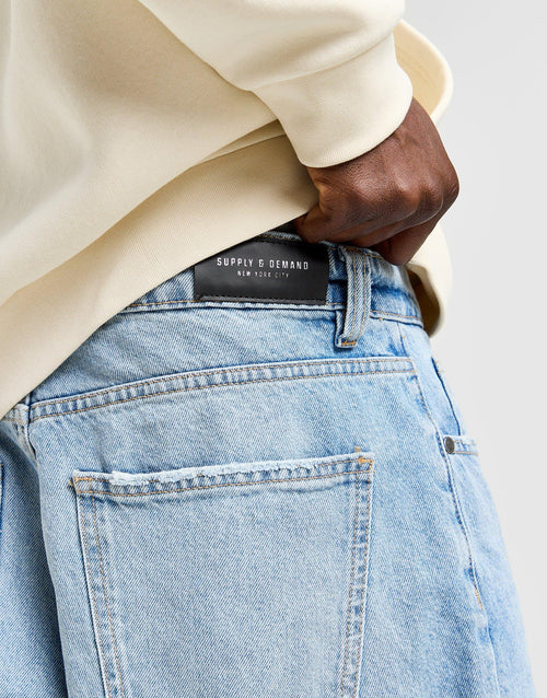กางเกงขาสั้นผู้ชาย Quay Denim