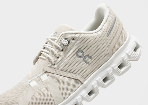 รองเท้าผู้หญิง Cloud 6