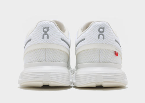 รองเท้าผู้หญิง Cloud 6