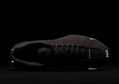 รองเท้าผู้หญิง Shox R4