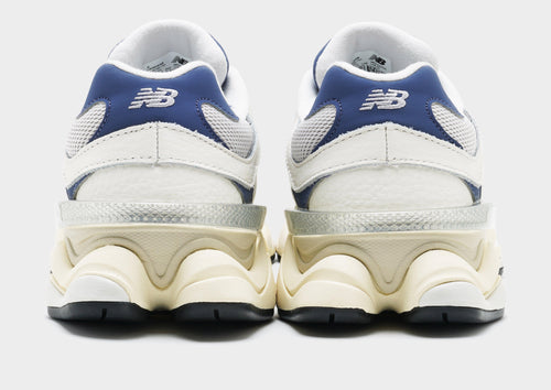 รองเท้าผู้ชาย 9060