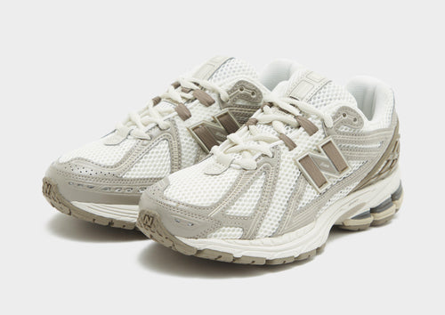 รองเท้าผู้ชาย 1906R