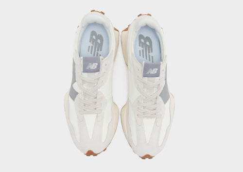 รองเท้าผู้หญิง 327