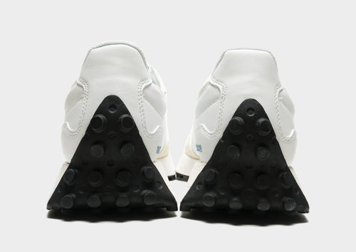 รองเท้าผู้ชาย 327