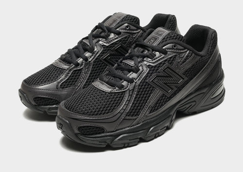 รองเท้าผู้ชาย 740