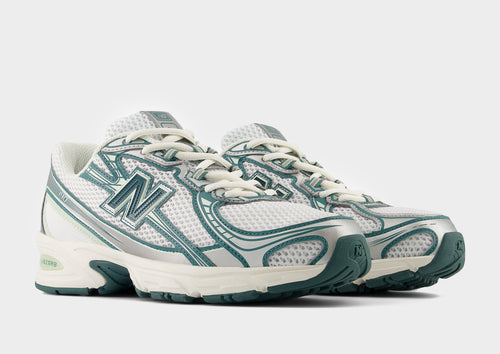 รองเท้าผู้หญิง 740