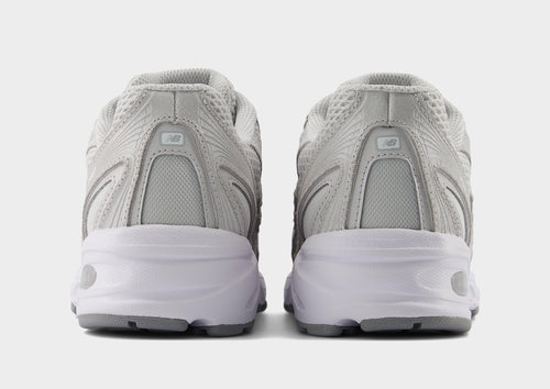 รองเท้าผู้หญิง 740