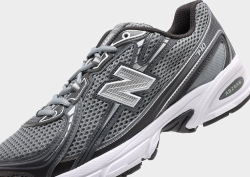 รองเท้าผู้หญิง 740