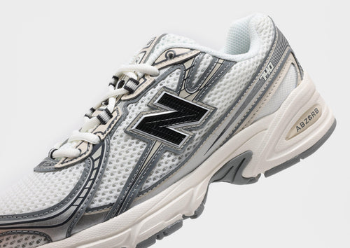 รองเท้าผู้หญิง 740