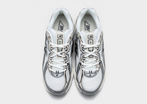 รองเท้าผู้ชาย 740