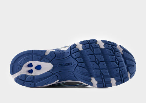 รองเท้าผู้ชาย 740