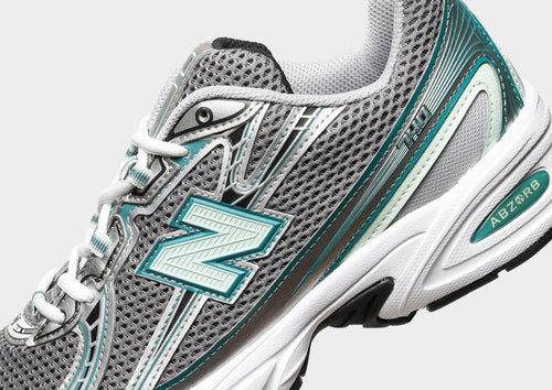 รองเท้าผู้หญิง 740