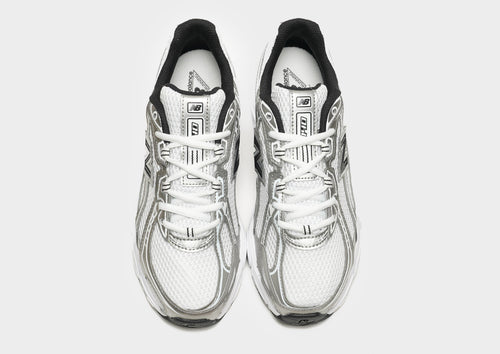 รองเท้าผู้ชาย 740