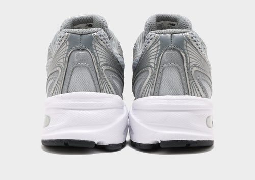 รองเท้าผู้หญิง 740