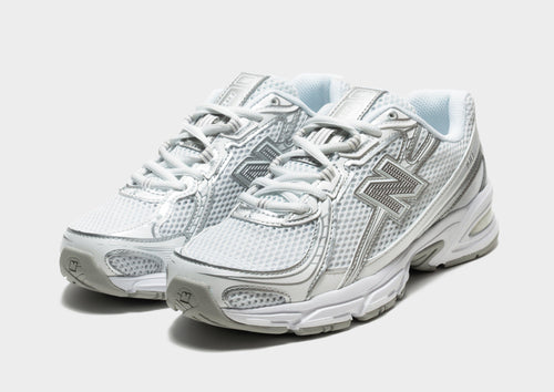 รองเท้าผู้หญิง 740