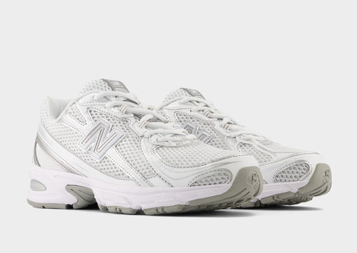 รองเท้าผู้ชาย 740