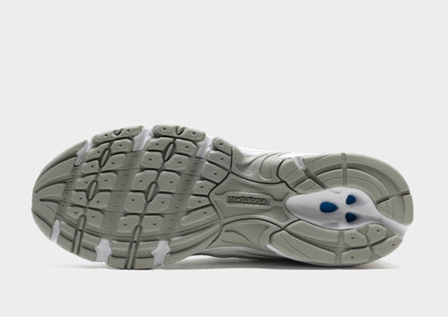 รองเท้าผู้ชาย 740