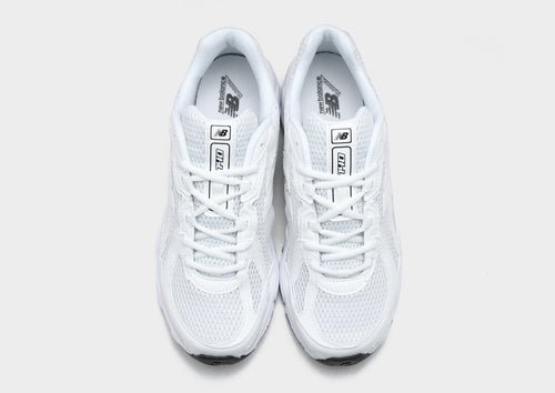 รองเท้าผู้ชาย 740