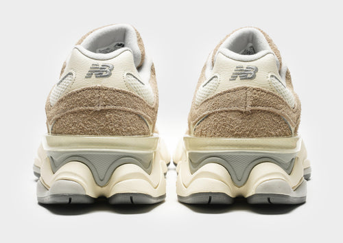 รองเท้าผู้หญิง 9060