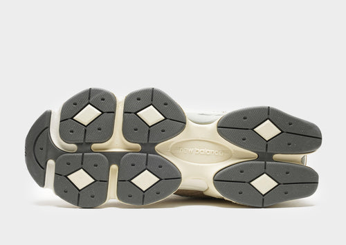 รองเท้าผู้หญิง 9060