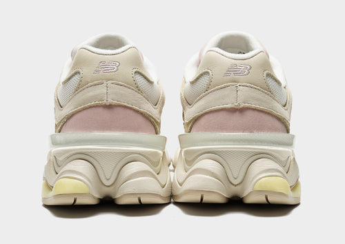 รองเท้าผู้หญิง 9060