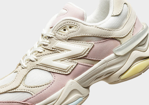 รองเท้าผู้หญิง 9060