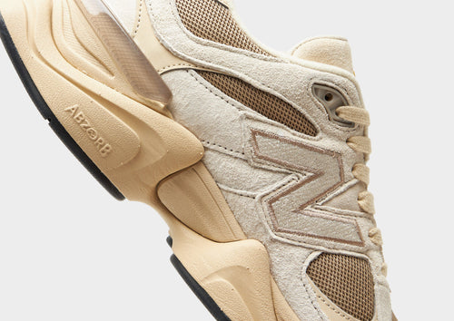 รองเท้าผู้ชาย 9060