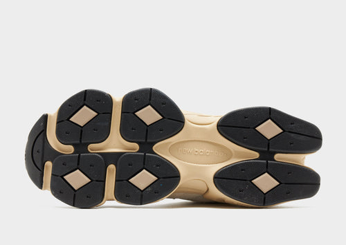 รองเท้าผู้ชาย 9060