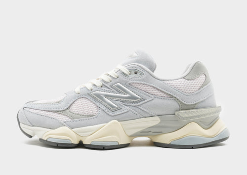 รองเท้าผู้หญิง 9060