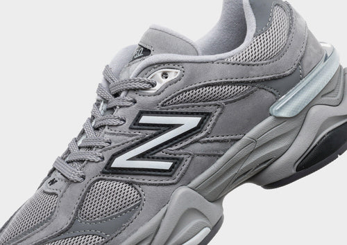 รองเท้าผู้หญิง 9060