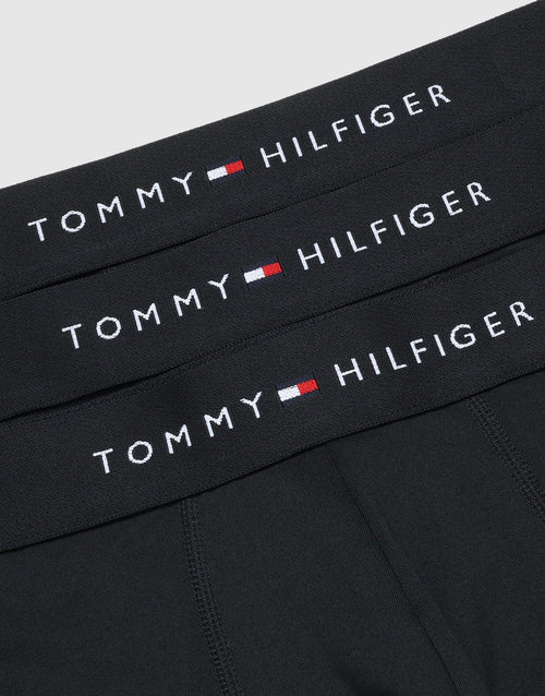 กางเกงชั้นในผู้ชาย Signature Waistband Low Rise Trunks (แพค 3)