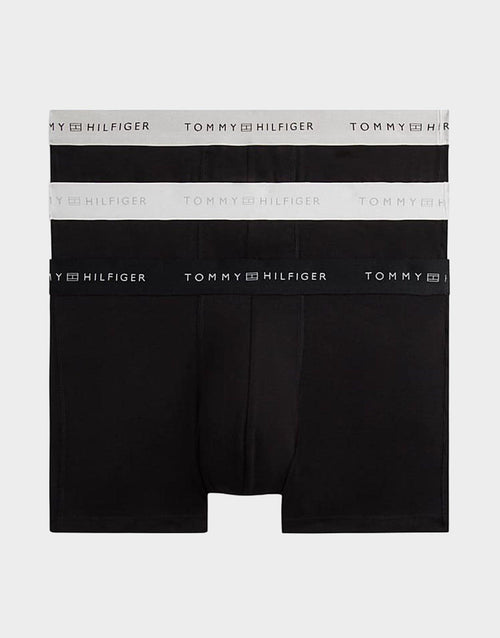 กางเกงชั้นในผู้ชาย Signature Metallic Logo Waistband Trunks (แพค 3)