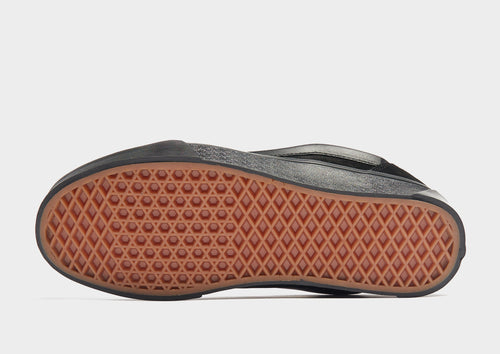 รองเท้าผู้ชาย Knu Skool