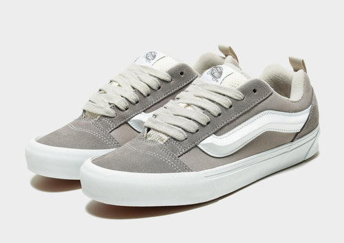 รองเท้าผู้ชาย Knu Skool