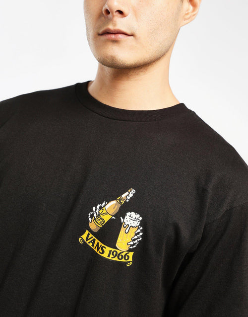 เสื้อยืดผู้ชาย 66 Below