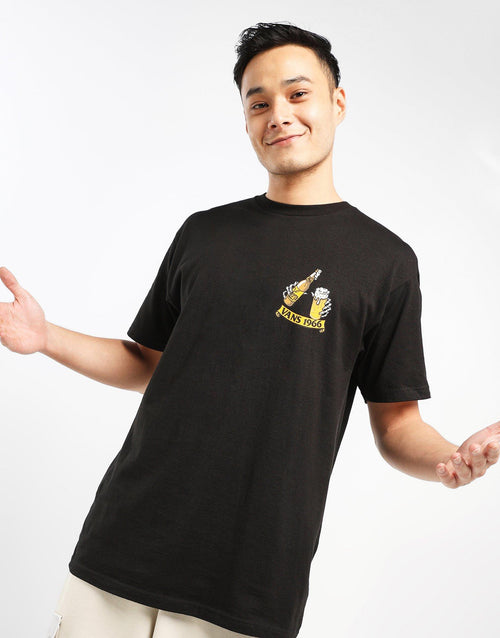 เสื้อยืดผู้ชาย 66 Below