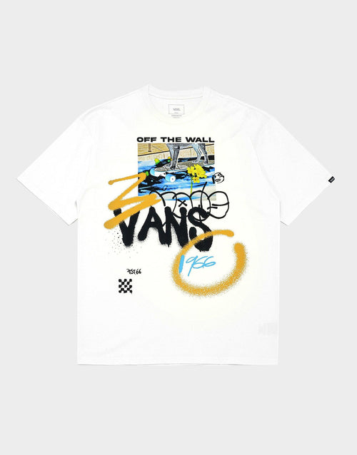 เสื้อยืดผู้ชาย Collage Graphic