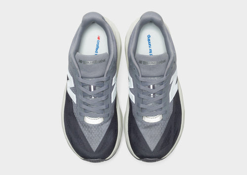 รองเท้าผู้หญิง FuelCell Rebel v5