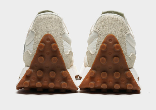 รองเท้าผู้หญิง 327