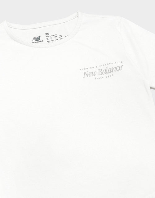 เสื้อยืดแขนสั้นผู้หญิง Slim Fit
